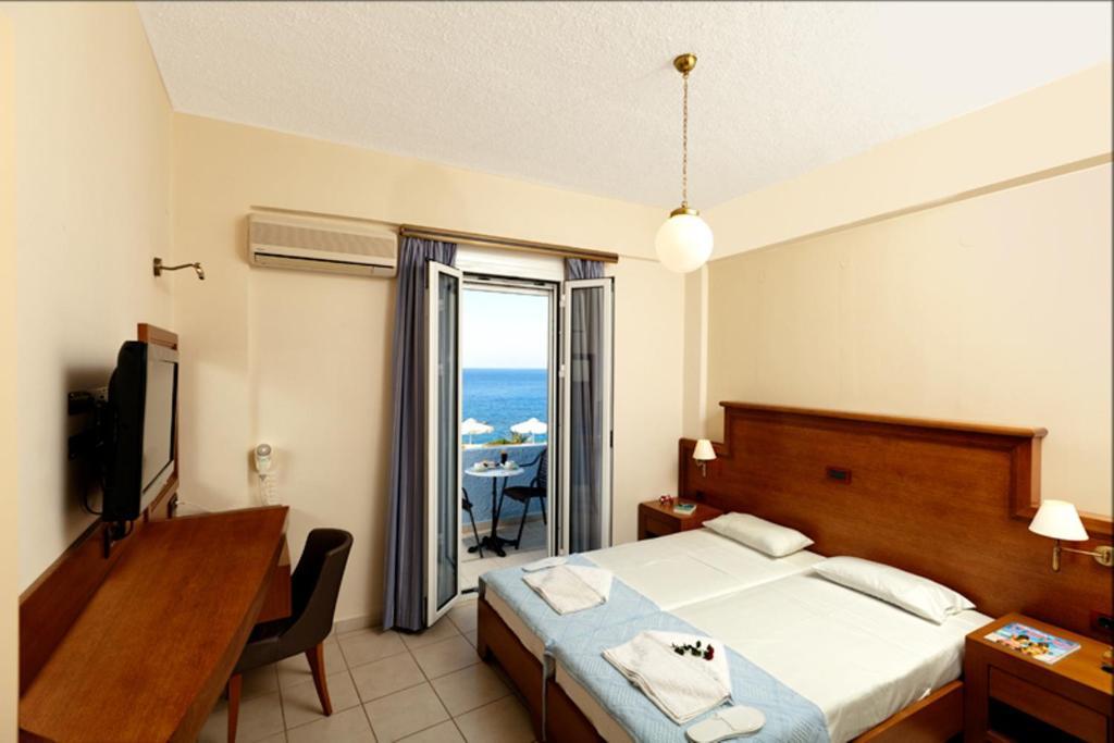 Giorgi'S Blue Apartments Калатас Екстериор снимка