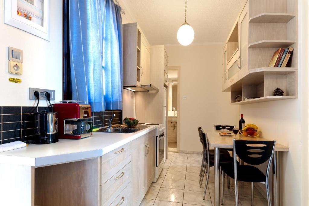 Giorgi'S Blue Apartments Калатас Стая снимка